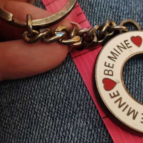 Michael Kors Metal Keychain Charm - Picture 6 of 6